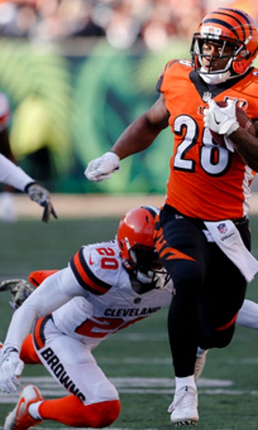 Mixon finally hits triple-digits, Bengals get run game going